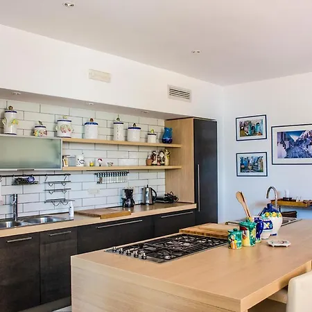 Cretaio Sleeps 9 With Pool Air Con And Wifi *